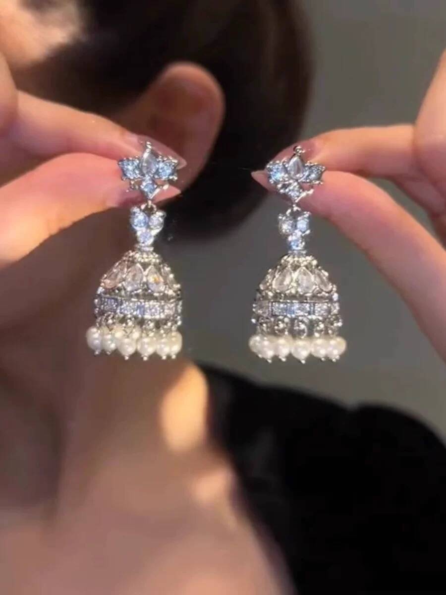 Women'S Fashion Korea - Hint Abartılı Kuş Kafesi Küpeleri Moda