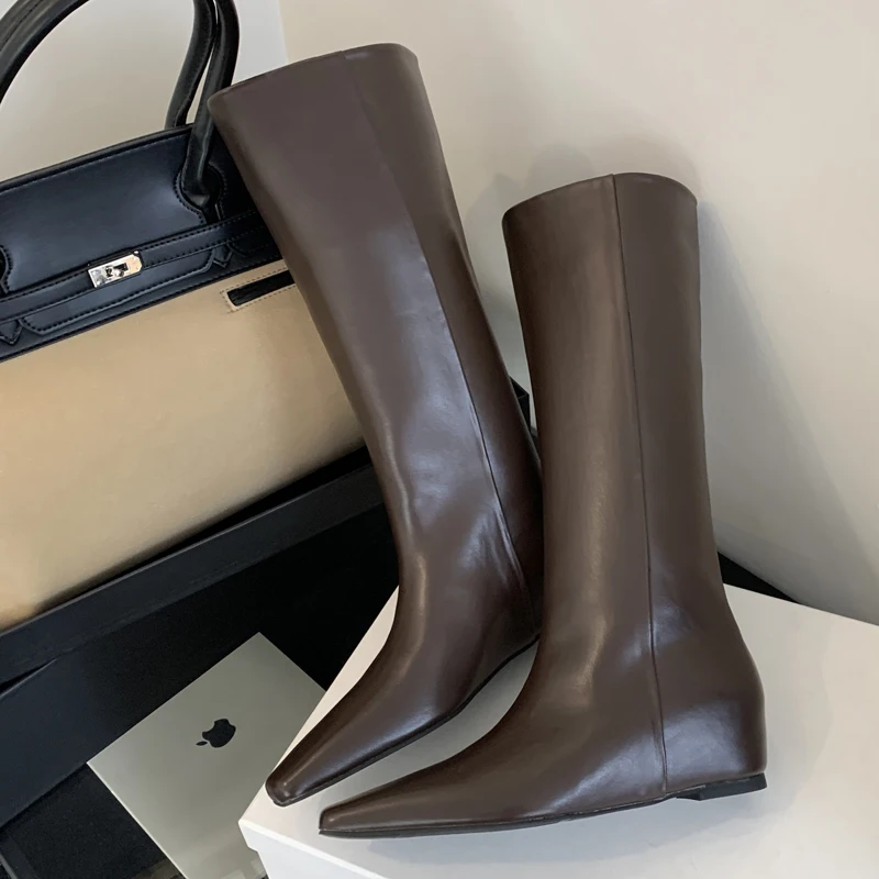 Eilyken Yumuşak Deri Sivri Bur - Women'S Fashion Knee High Boots incelemesi ve fiyatı